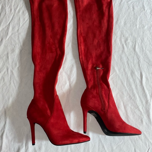 Jessica Simpson Knee High Red Boots NEW size 6M - Picture 3 of 5
